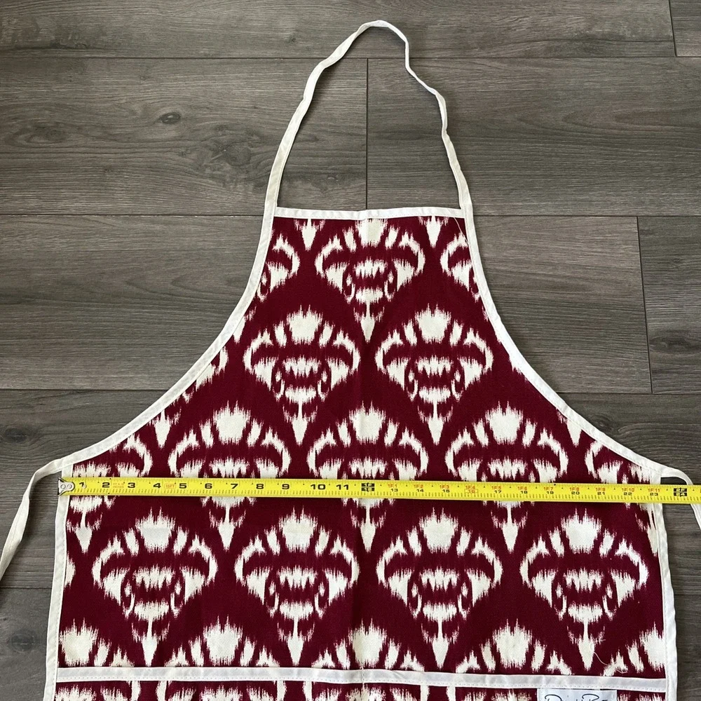 Oscar de la Renta Kitchen Apron Tie Back Burgundy White